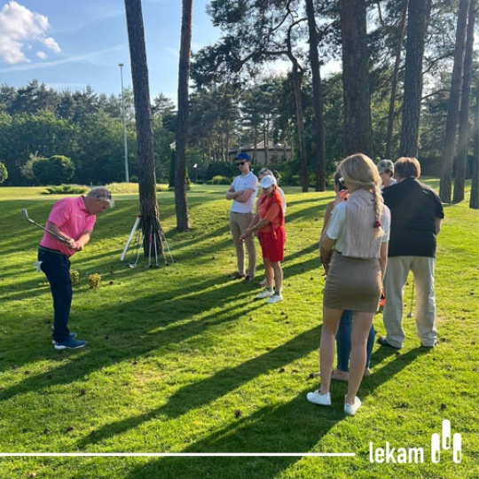 Akademia Golfa oraz Turniej Golfowy w Golf Park Józefów